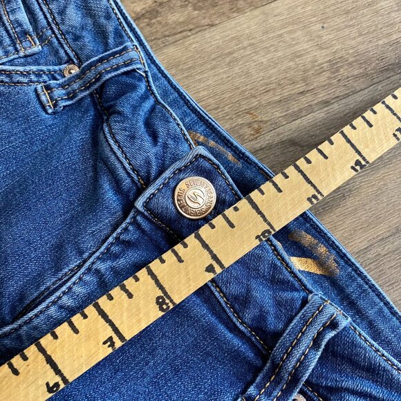 Seven7 Cutoff Denim Shorts Size 10 - Picture 6 of 7